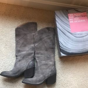 Jeffrey Campbell Size 6-Taupe-Grey Suede Boots